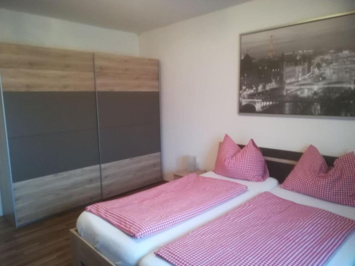 Zentral Gelegene, Sehr Ruhige Und Helle Wohnung 格拉茨 外观 照片